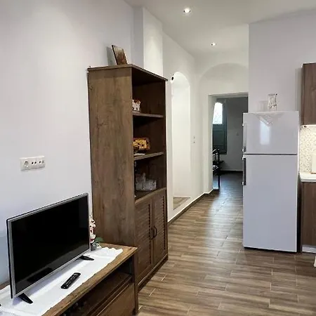 Vakantiehuis Nikolas House - το σπιτι του νικολα Archea Pissa