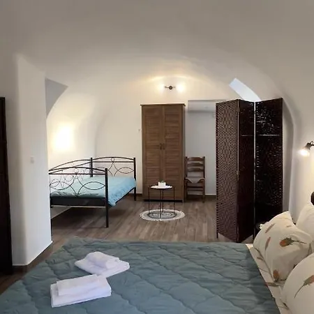 Nikolas House - το σπιτι του νικολα בית נופש Archea Pissa