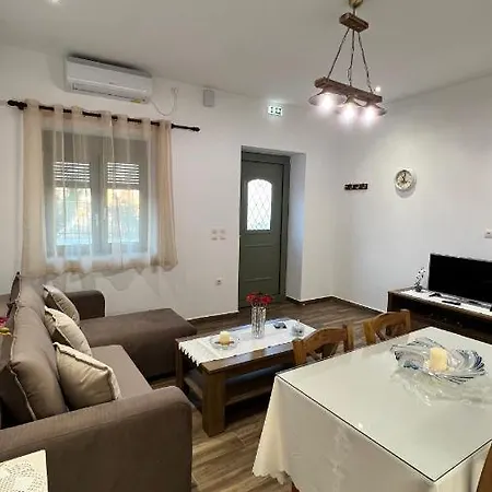 בית נופש Nikolas House - το σπιτι του νικολα