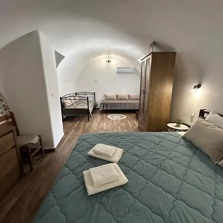 Nikolas House - το σπιτι του νικολα Holiday home Archea Pissa